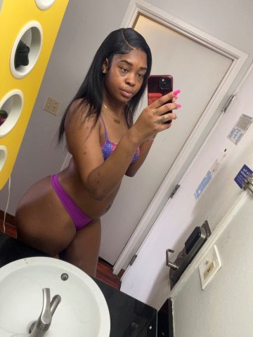 Downtown Outcalls — Chicago Special - 1