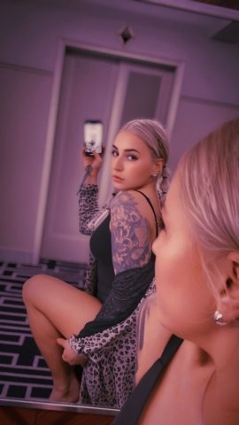 NYC Female Escort — Grand Central Incall & Outcall - 1