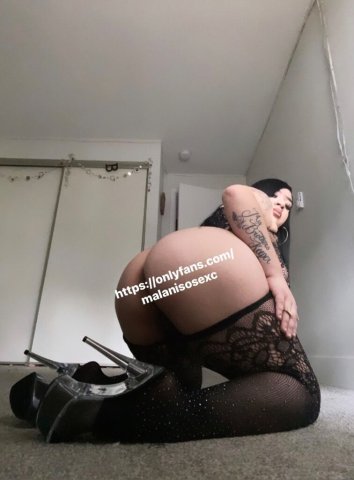 Latina Incalls/Outcalls Now — Live FT Shows + Content (Seattle, WA) - 1