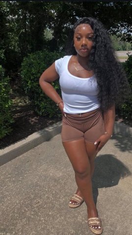 Chanel — Ebony Goddess for discreet time - 1