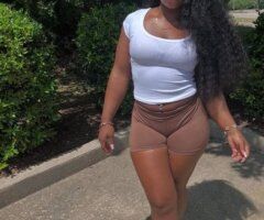Chanel — Ebony Goddess for discreet time - Image 2