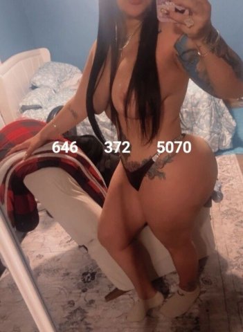 Bronx Female Escort — Latin Curvy Outcalls (Deliveries) - 1