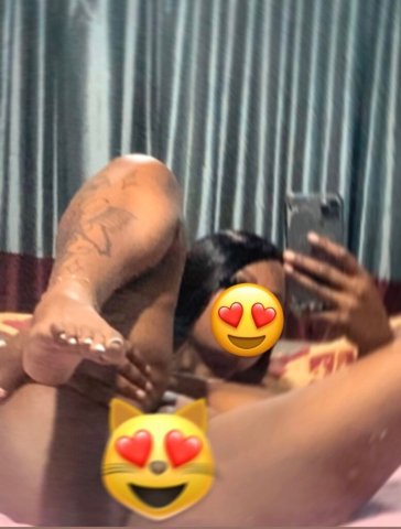 Fort Worth Chocolate Covered Strawberry Vibe — 24yo Female Escort Outcall - 1
