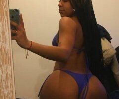 Central Jersey Female Escort — Thick Curves & Hazel Eyes - Image 3