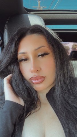 Latina Tight Wett — Outcalls Available in San Fernando Valley - 1