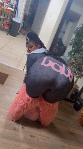 Coco (25) — Well-spoken female escort in Eastern NC - 1