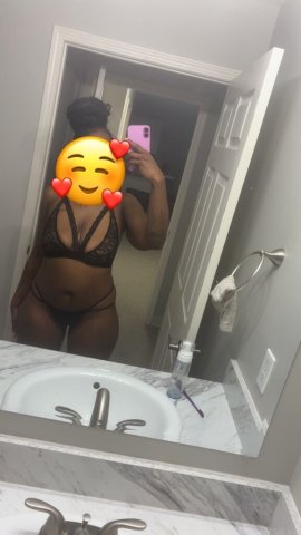 Madison WI Incalls/Outcall — Creamer & Squirter - 1