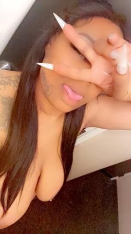 Starr — Hazel-Eyed Throat Goat & Anal Queen (3-Hole) with Outcalls - 1