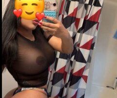 Anyi (26) — Sensual Girl  - Image 4