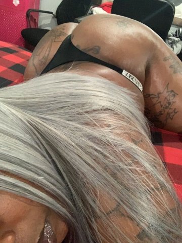 Chicago, IL Female Escort — BBJ, GFE & Video Sex - 1
