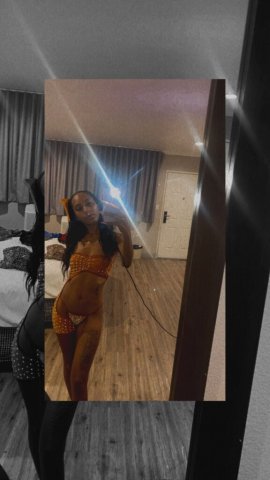 San Bernardino Female Escort — Incalls & Outcalls (LA area) - 1