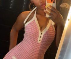Discreet Female Escort in Los Angeles (Text for Verification) - Image 5