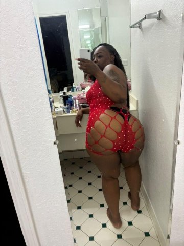 Phoenix Female Escort — Incalls, Outcalls & Car Dates - 1