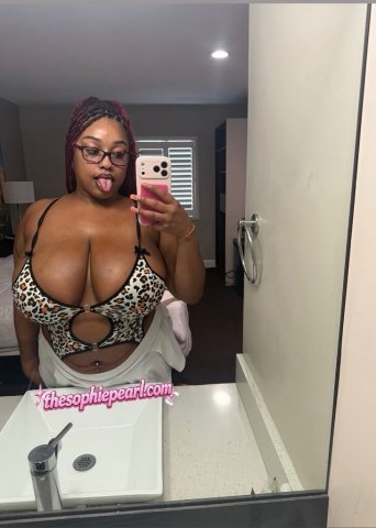 Sophie Pearl  Utah Female Escort — flexible, playful visits - 1