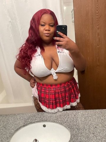 Everett WA Female Escort — OUTCALLS with BBW Ava - 1