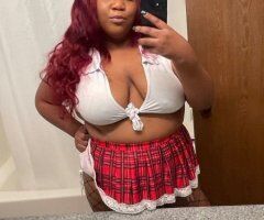 Everett escorts - Everett WA Female Escort — OUTCALLS with BBW Ava