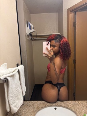  Las Vegas Female Escort — $100 QV incalls, $130 QV outcalls near the Strip - 1
