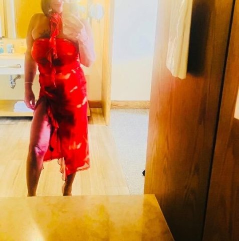 Olympia WA Latina Escort (Oral-Fixated) — Giselle Vega - 1