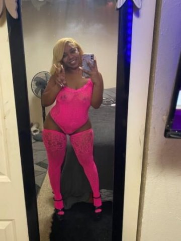 Toledo Ohio Freak Princess — Outcalls & Incalls Only (30+) - 1