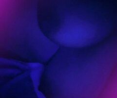 Detroit escorts - Detroit Female Escort — Incall only & sloppy head specials
