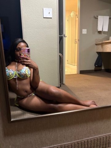 Washington D.C. Escort Honey — Real Pics, In-Call & Outcall - 1