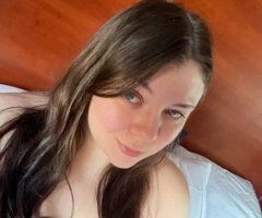 Vee — White girl BBW downtown Flushing, 23 (kissing, BBJ, eating) - Image 4
