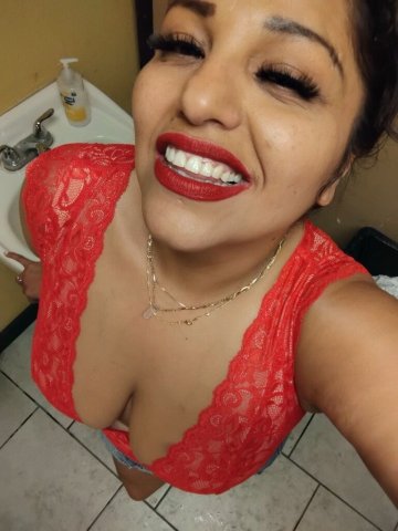 Meadville PA Female Escort — In-Call & Outcall, Car Dates - 1