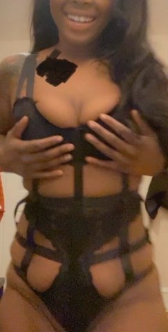 Sweet Temptation—Real Photos, Half-Hour & 1-Hour Female Escort in Rockford, IL - 1