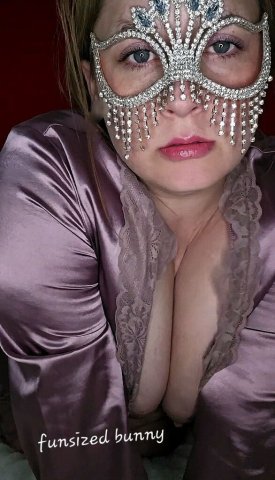 Funsized MILF Incall or Outcall in Metropolis (4'11") — Text for Arrangements - 1
