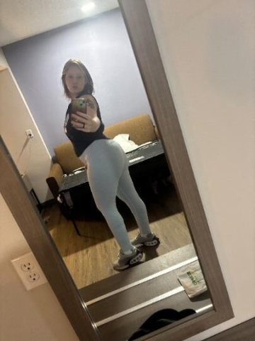 Johnson City TN Greek Queen Anal 3 Holes Miss Becky - 1