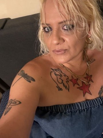 Louisville Adult Incall Visits — Wet Pussy & Deep Throat - 1