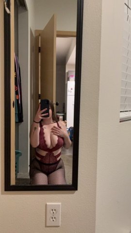Tri-Cities Washington Female Escort — Outcall only - 1