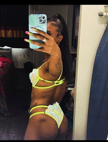 Los Angeles Deep Throat & Juicy Petite OutCalls - 1
