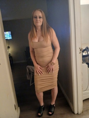 Las Vegas Female Escort — ready for in/out call - 1