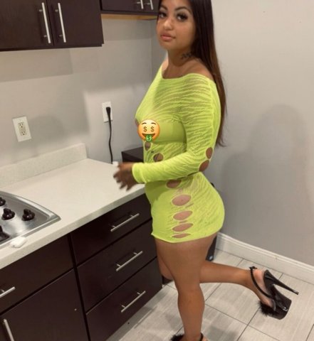 La Crosse Latina Female Escort — FaceTime shows - 1