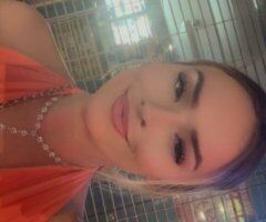 Columbia, MO Milf Escort — Safe, Fun Dates (Travel) - Image 4