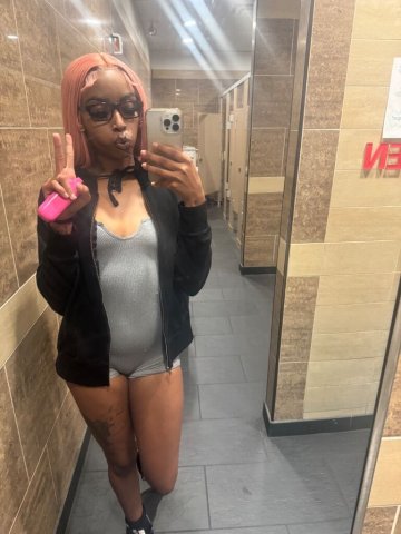 Big Island Hawaii Female Escort — tease, squirt, and kinks (in/outcall) - 1
