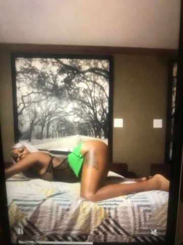 Little Rock AR Female Escort — Slim Petites, Piercings & Tattoos (FaceTime $60) - 1