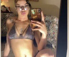 Skyy baby — petite in-calls and cardates, curls included - Image 6