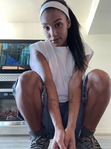 Charlotte, NC Escort — 22 - 1