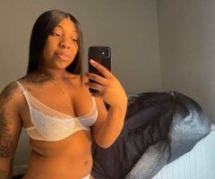 Monterey CA Curvy 21 College Gal OutCall — CarPlay - Image 3