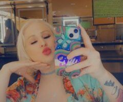 Show Low escorts - Show Low, AZ Snow Bunny — Ask About Buying Content (Petes Place)