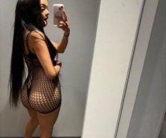 Chicago escorts - Charming, attentive Midwest baby — 21 (outcalls, FaceTime verify)