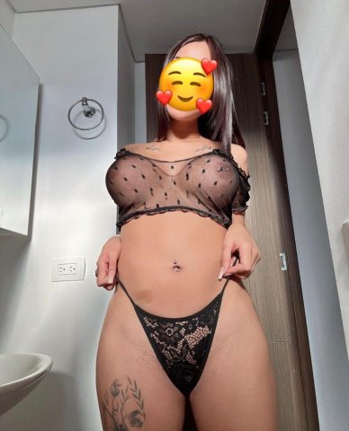 Raleigh-Durham Mama Escort — Calm, Clean Service - 1