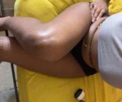 Albany, NY Female Escort — short stay & outcall - Image 2