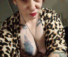 Oklahoma City Female Escort — Party favors welcome - Image 3
