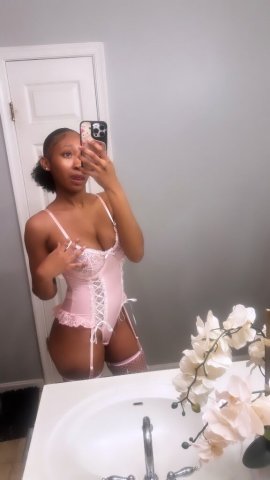 Petite — Bare? No. Carplays only (Serious inquiries) - 1