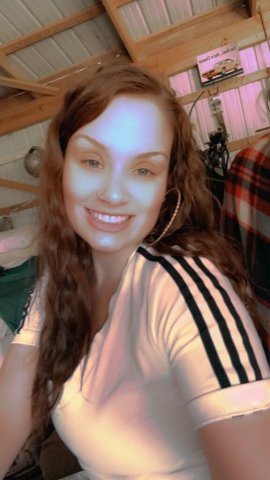 Louisville Outcalls — Young Female Escort for Outcall Sessions - 1