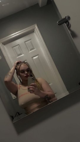 Kansas City Female Escort — Outcalls, Squirter, Head Special - 1