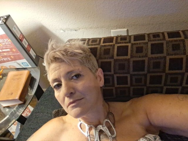 Talk with me — Fort Worth Female Escort (Text Only) $150/visit - 1
